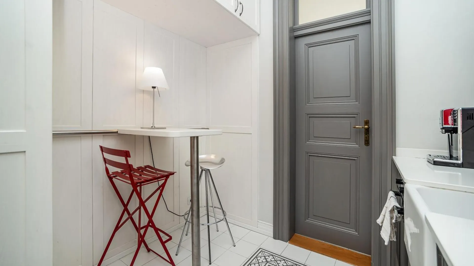 Amazing One-Bedroom Apartment Prague Czech Republic